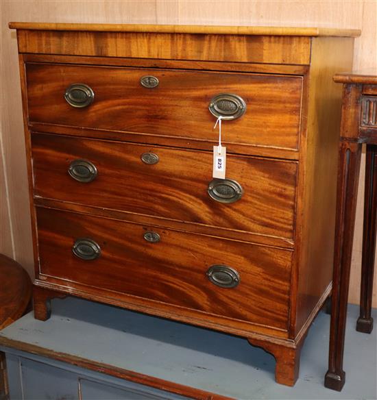 A small Georgian mahogany three-drawer chest W.77cm